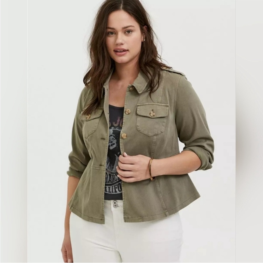 Torrid Twill Peplum Utility Button Front Jacket Olive Green Stretch 4X (26)